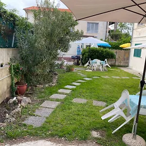 Le Tre Isolette A 200m Dal Mare Itálie